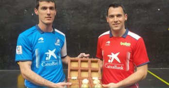 Beñat Rezusta eta Erik Jaka gaurko material aukeraketan.