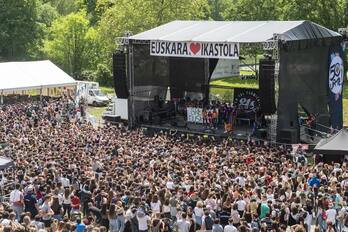 Herri Urratseko Nafarroa guneal milaka jende biltzen ditu beti.