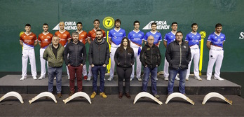 Gaur egin den aurkezpen ekitaldiko argazkia