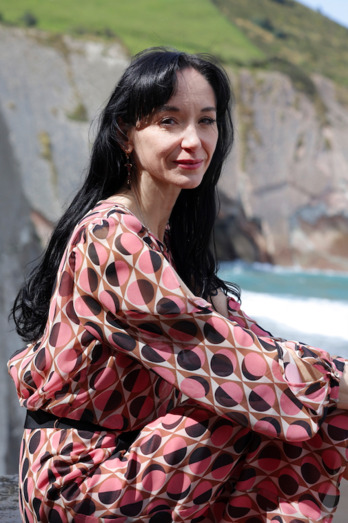 Lucia Lacarra Itzurun hondartzan.