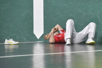 Jose Javier Zabaletak akituta amaitu du partida.