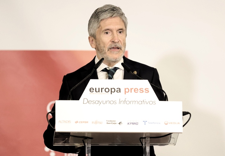 El ministro del Interior, Fernando Grande-Marlaska, interviene en un desayuno informativo de Europa Press.