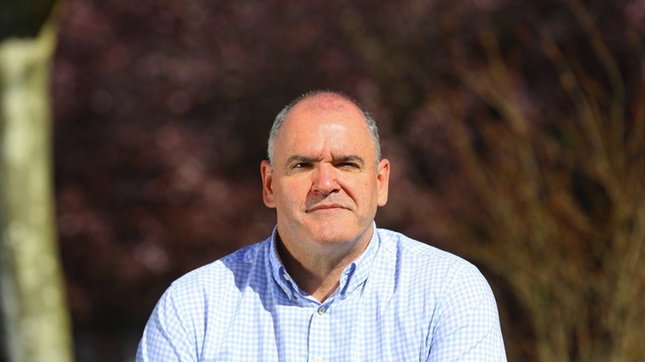 La DYA apunta que Izagirre pagó champán a 600 euros con la tarjeta de la entidad.