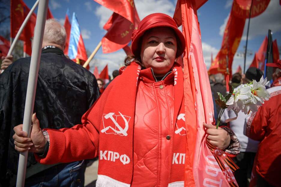 Emakume bat Moskuko protesta ekitaldian. Emakume bat Moskuko protesta ekitaldian.