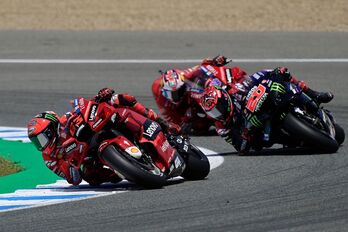 Duelo entre Bagnaia y Quartararo en el circuito de Jerez.