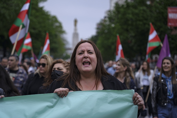 Manifestación de ELA en Bilbo. La precarización tiene rostro de mujer.
