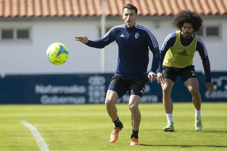 Una victoria en el estadio periquito mantendría a Osasuna en la lucha por la parte noble de la clasificación.