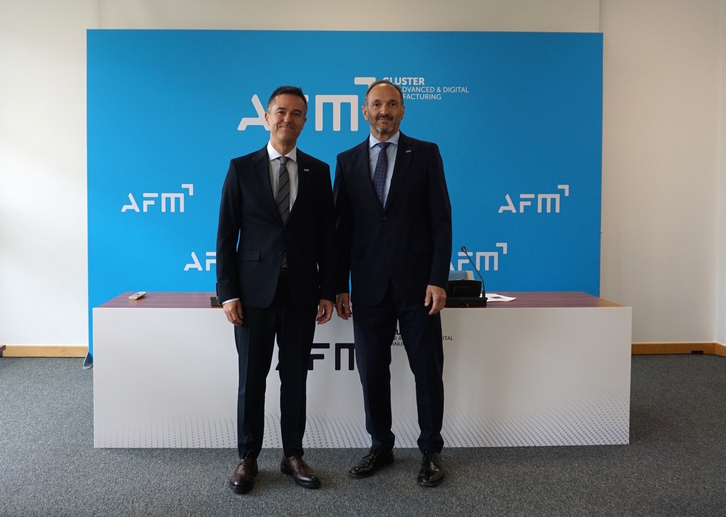 Rueda de prensa del presidente y del director general de la asociación empresarial AFM Clúster, César Garbalena y Xabier Ortueta. 