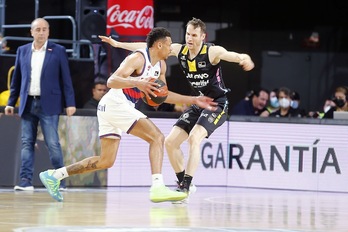 Wade Baldwin ha superado a Huertas en el mano a mano.