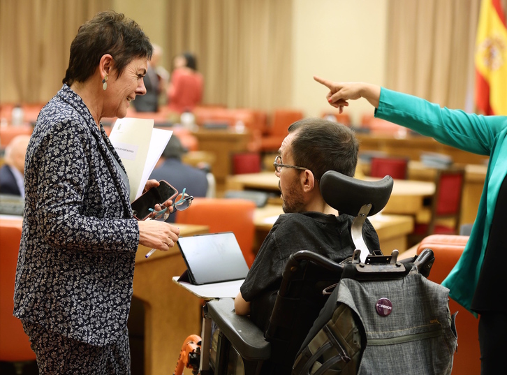 Mertxe Aizpurua (EH Bildu) eta Pablo Echenique (UP), Kongresuan solasean.