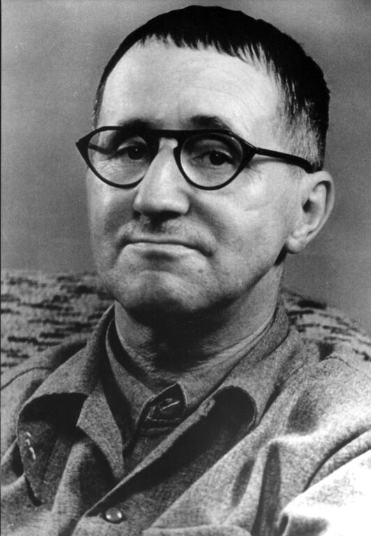 El poeta y dramaturgo alemán Bertolt Brecht.