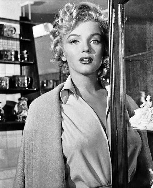el reportaje, Marilyn Monroe en la película «Niágara», dirigida por Henry Hathaway en 1953. 