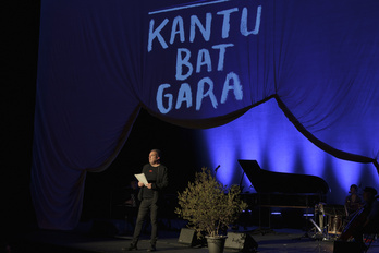 ‘Kantu bat gara’ ikuskizunaz gozatuko dute larunbat honetan NAIZen harpidedunek.