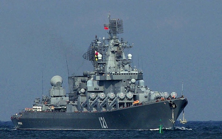 El crucero ‘Moskva’, la joya de la corona de la flota rusa del Mar Negro, reposa hundido en sus aguas.