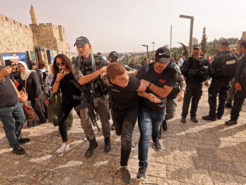 Tras la carga, se han producido varias detenciones. Tras la carga, se han producido varias detenciones.