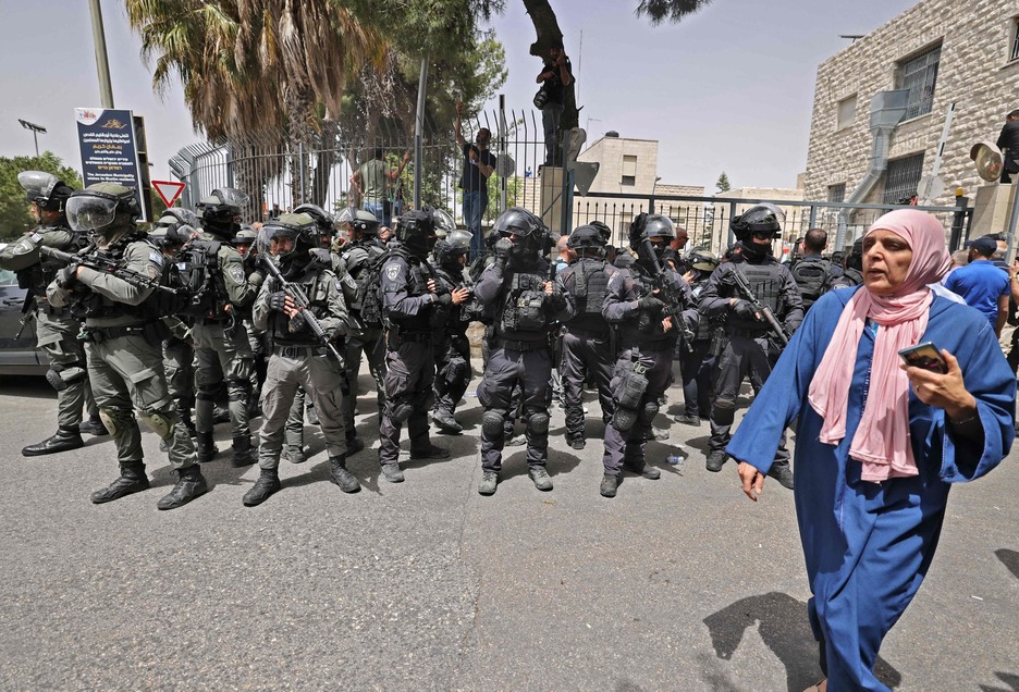 También han cargado frente a la Catedral de la Anunciación de la Virgen. También han cargado frente a la Catedral de la Anunciación de la Virgen.