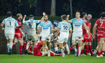 Aviron ha luchado durante todo el año con Oyonnax por la segunda posición.