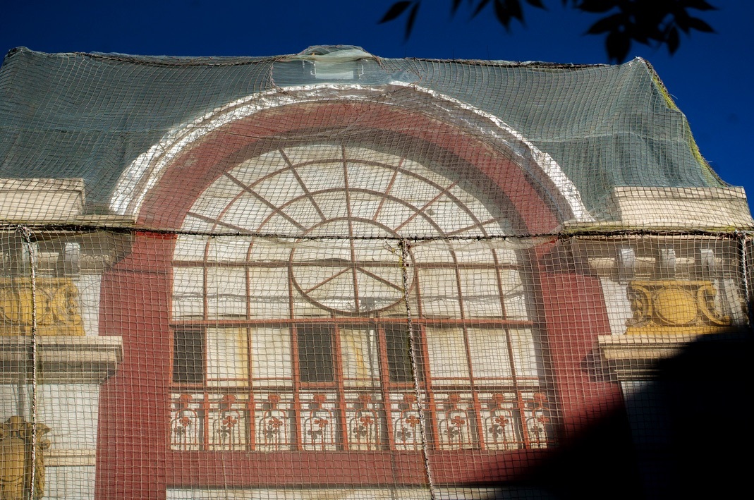 La cadena de hoteles de lujo Hilton se ha hecho con la propiedad del edificio. (Gorka RUBIO I FOKU)