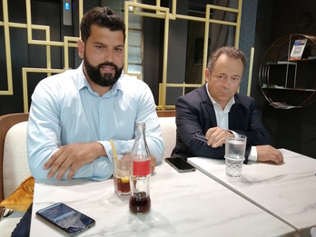 Philippe Jouvet (à gauche sur la photo) et Philippe Elissalde à droite, se présentent dans la sixième circonscritption.