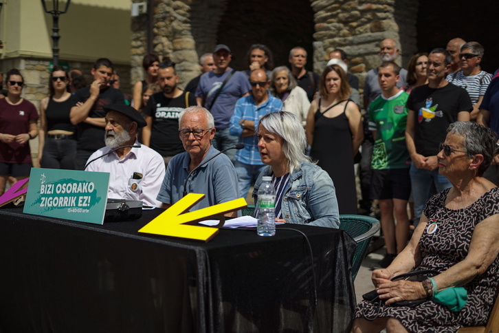 Comparecencia de Sare en Orozko. 