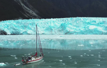 La expedición, en la cordillera Darwin.