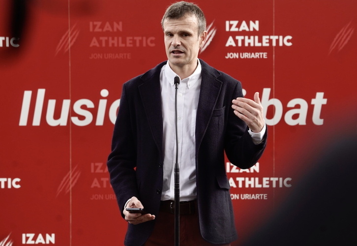 Jon Uriarte ha presentado esta mañana su precandidatura a presidente del Athletic.