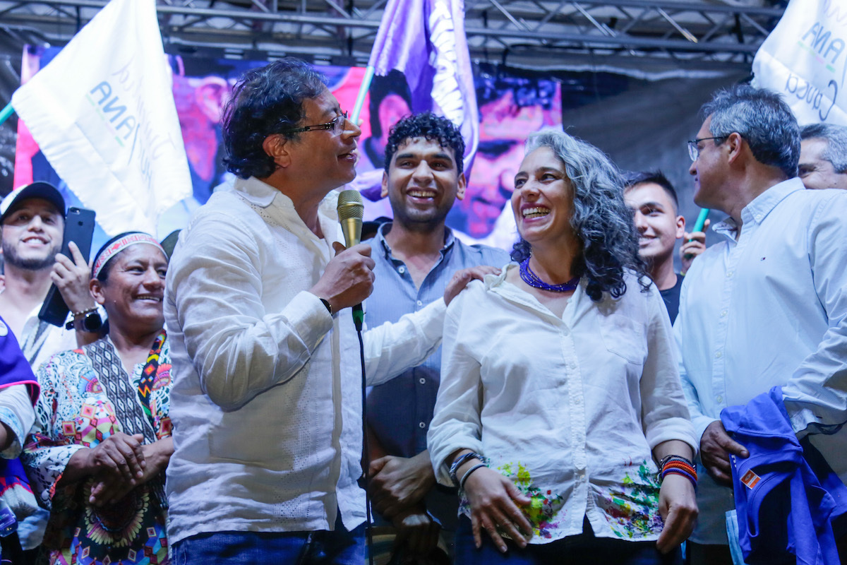 Mar&iacute;a Jos&eacute; Pizarro, senadora electa del Pacto Hist&oacute;rico, en un acto de campa&ntilde;a con el candidato presidencial, Gustavo Petro.