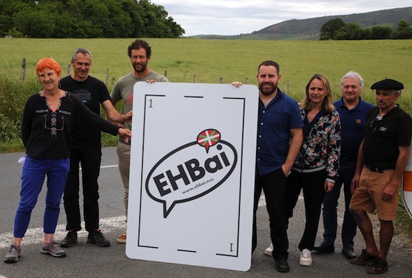 Un acto de presentación de la candidatura encabezada por Peio Dufau, en Kanbo.