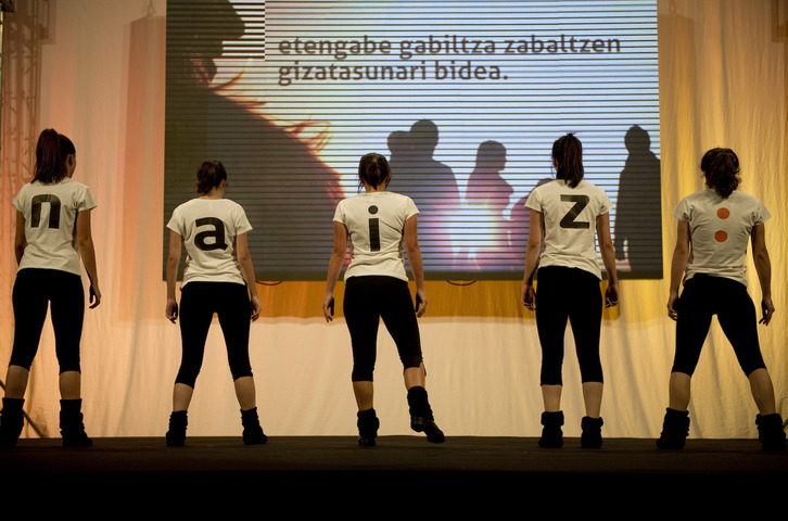 Un momento del acto de presentación de NAIZ realizado el 2 de junio de 2012 en Bilbo.