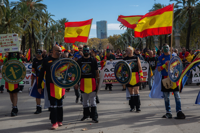 Protesta de Jusapol por la equiparación salarial. (D. ZORRAKINO/EP)