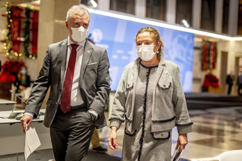 El lehendakari Iñigo Urkullu, junto a la consejera de Salud, Gotzone Sagardui, tras una reunión del LABI en diciembre de 2021.