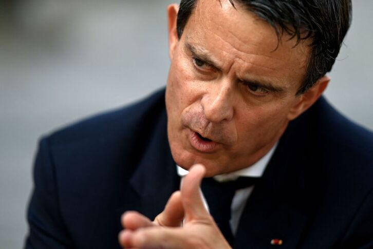 Manuel Vallsek bigarren itzulira igaro ez izana txalotu dute euskal herritarrek eta kataluniarrek.