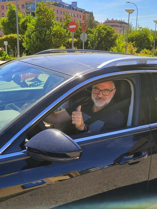 Pablo Laso, de regreso a su domicilio tras ser dado de alta.