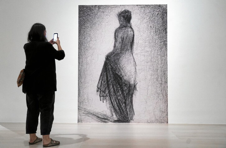 Presentación de la exposición “SerraSeurat. Dibujos” en el Guggenheim de Bilbo.