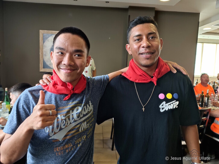 Neno y Bynho, con el pañuelico rojo al cuello.