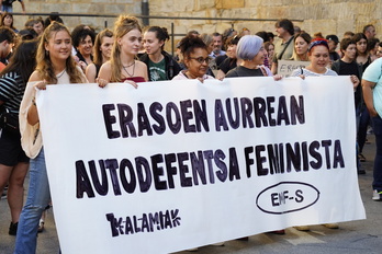 Azken eraso matxista salatu dute Atxurin.