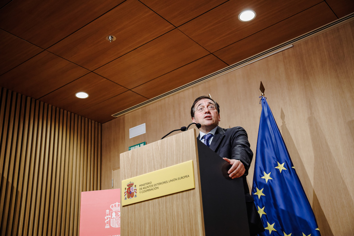 El ministro español de Exteriores, José Manuel Albares, en su visita a Bruselas en plena crisis comercial con Argelia.