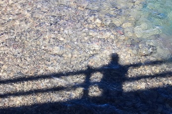 Hablar en las escuelas del suicidio es positivo para su prevención.