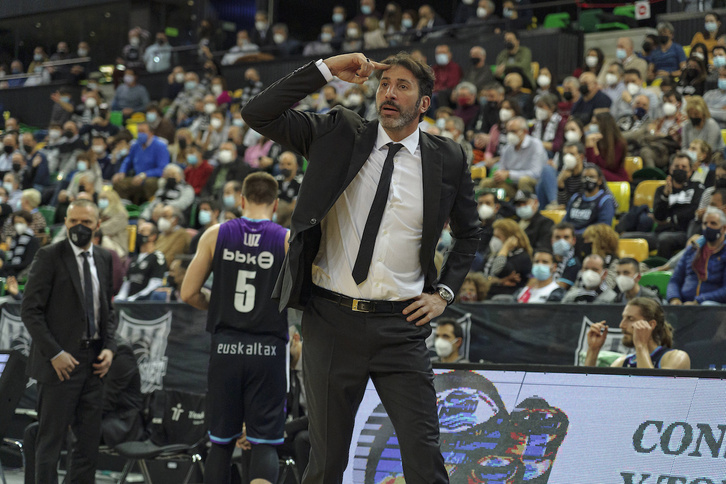 Mumbrú dirigirá a Valencia Basket durante los tres próximos cursos.