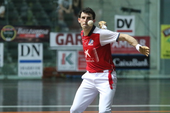 Jokin Altunak erabat osatua egon nahi du kantxetara itzultzerako.