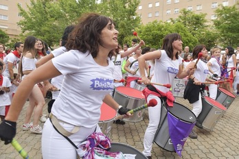 Festa irudiak itzuliko dira datorren astean Barañaingo kaleetara.