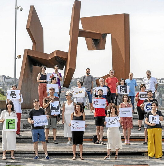 Kulturgileak, Donostian bilduta.