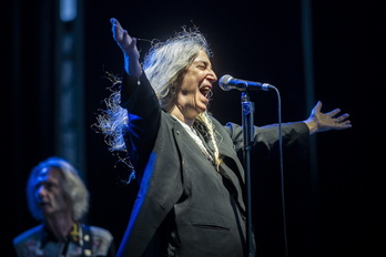 Patti Smith, durante su actuación en Mendizabala.