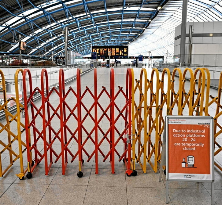 La estación de Waterloo, en Londres, cerrada.