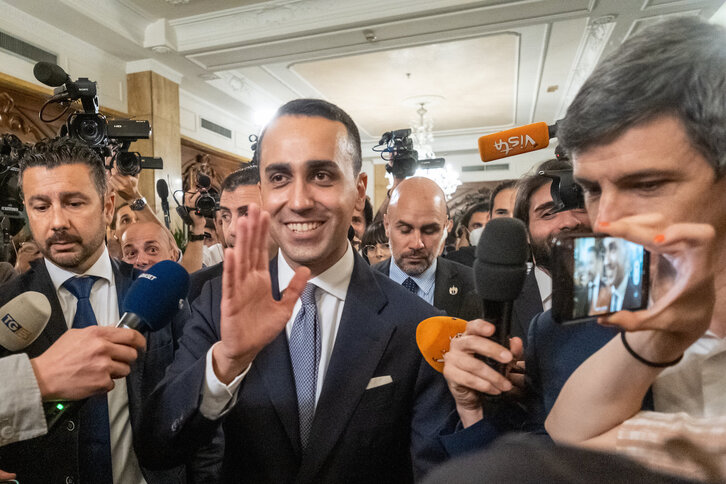 M5S alderdia utzi berri duen liderra, Luigi Di Maio. 