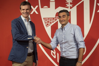 Ernesto Valverde y el presidente Jon Uriarte, en el comienzo de una «nueva etapa» del Athletic.