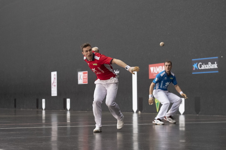 Artola no ha podido con el vendaval de juego de Laso.