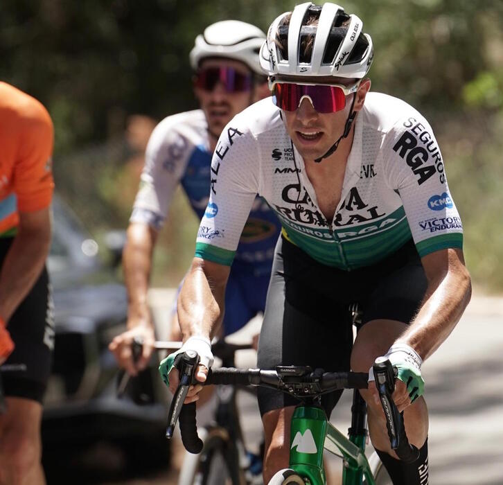 Jonathan Lastra, ganador de la primera etapa, se ha quedado a un segundo del podio.