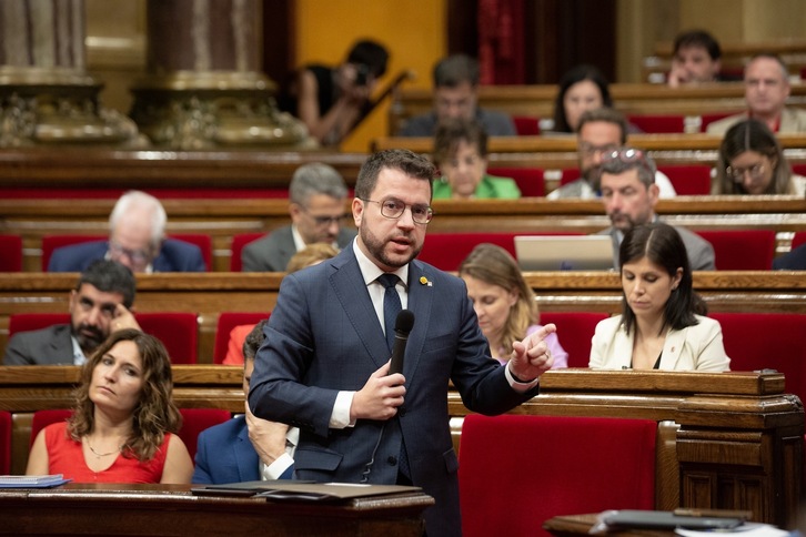 Pere Aragonès este miércoles en el pleno del Parlament.
