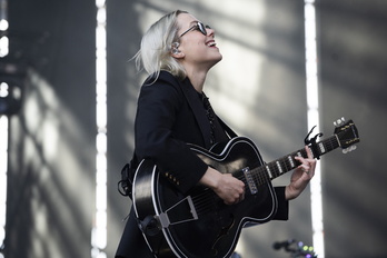 Phoebe Bridgers, ostegun honetan Kobetamendin.
